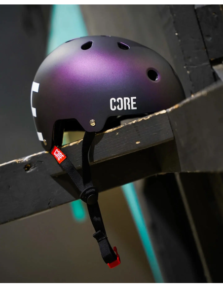 CORE Street Hjelm - Neochrome